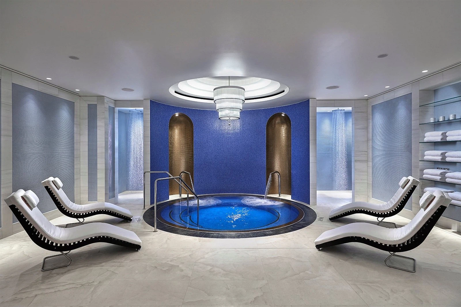Crown Towers Perth-Daviana Group Crown Towers Perth-Daviana Group
