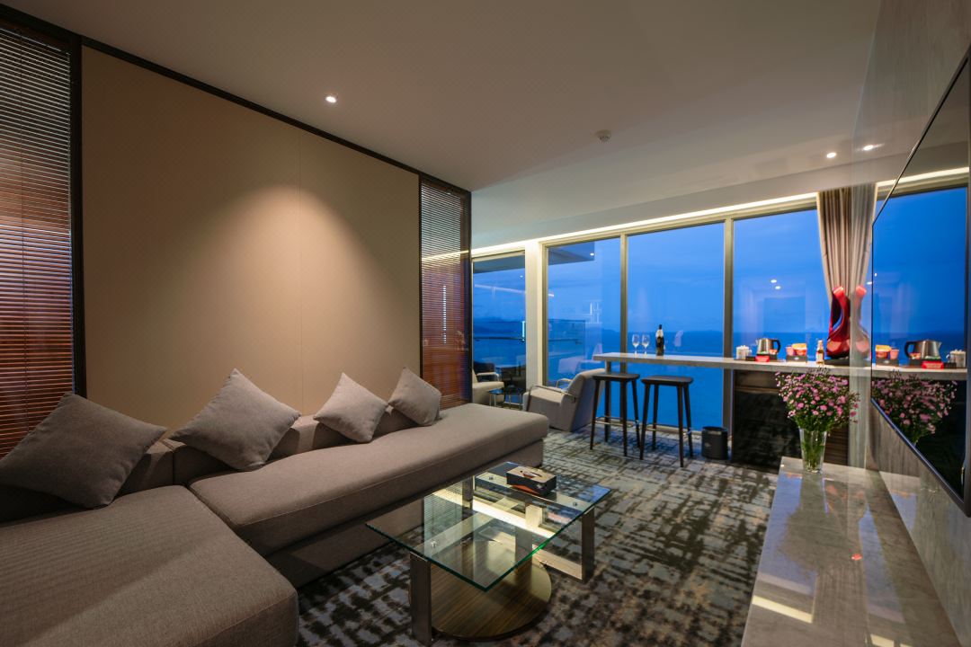 Queen International Hotel, Nha Trang, Vietnam-Daviana Group Queen International Hotel, Nha Trang, Vietnam-Daviana Group