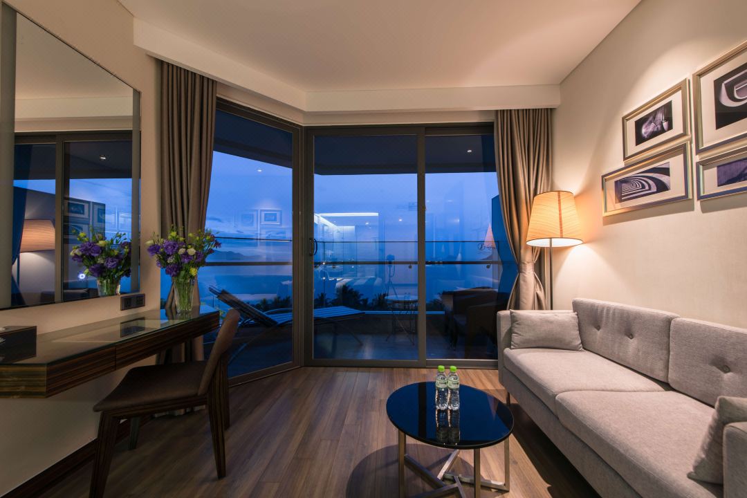 Queen International Hotel, Nha Trang, Vietnam-Daviana Group Queen International Hotel, Nha Trang, Vietnam-Daviana Group