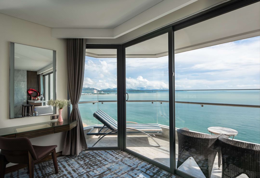 Queen International Hotel, Nha Trang, Vietnam-Daviana Group Queen International Hotel, Nha Trang, Vietnam-Daviana Group