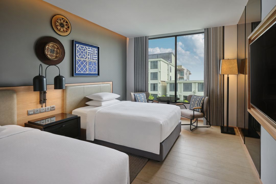 Sheraton Phuket-Daviana Group Sheraton Phuket-Daviana Group