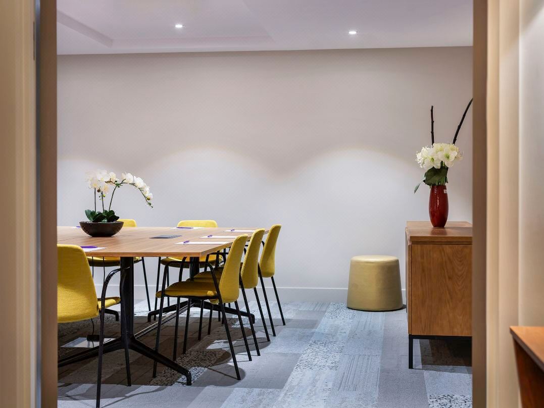 Mercure Hotel Auckland, New Zeeland-Daviana Group Mercure Hotel Auckland, New Zeeland-Daviana Group