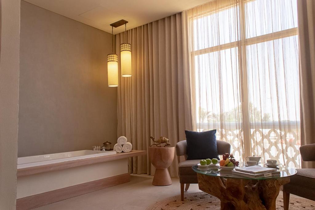 liwa Hotel-Daviana Group liwa Hotel-Daviana Group