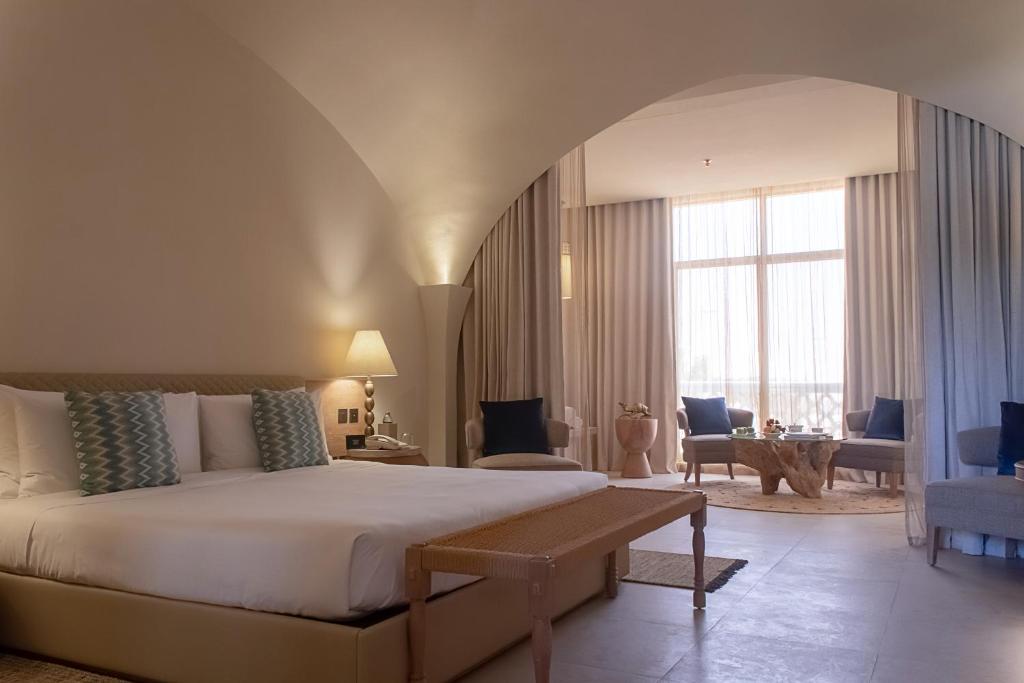 liwa Hotel-Daviana Group liwa Hotel-Daviana Group