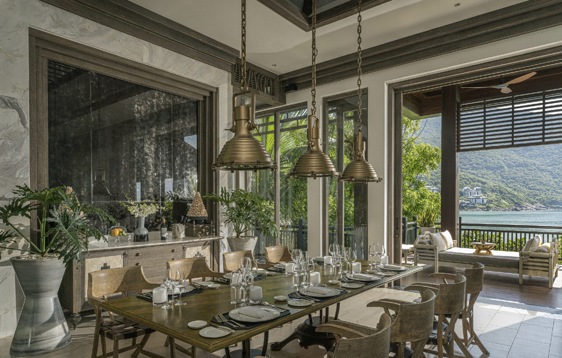 Intercontinental Hotel, Vietnam-Daviana Group Intercontinental Hotel, Vietnam-Daviana Group