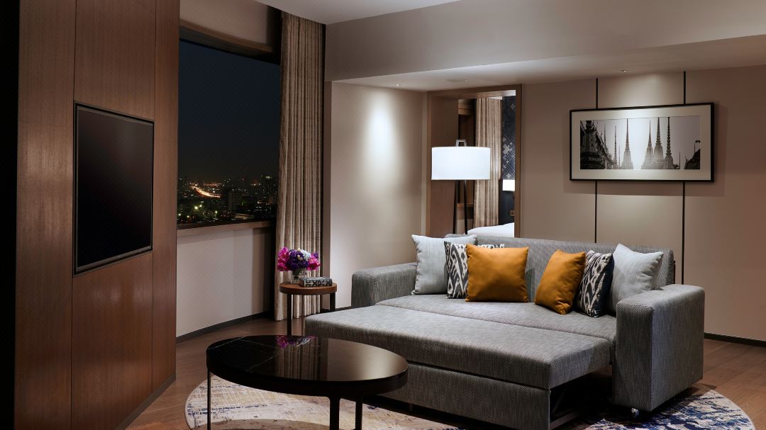 Hilton Millennium Hotel-Daviana Group