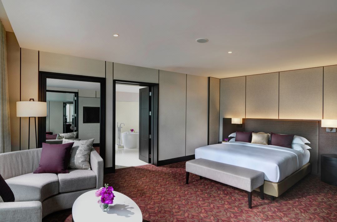 Hilton Millennium Hotel-Daviana Group