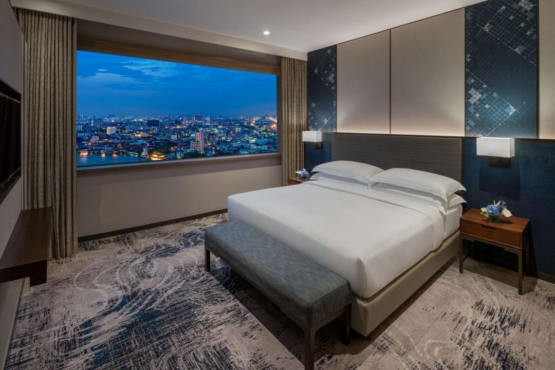 Hilton Millennium Hotel-Daviana Group