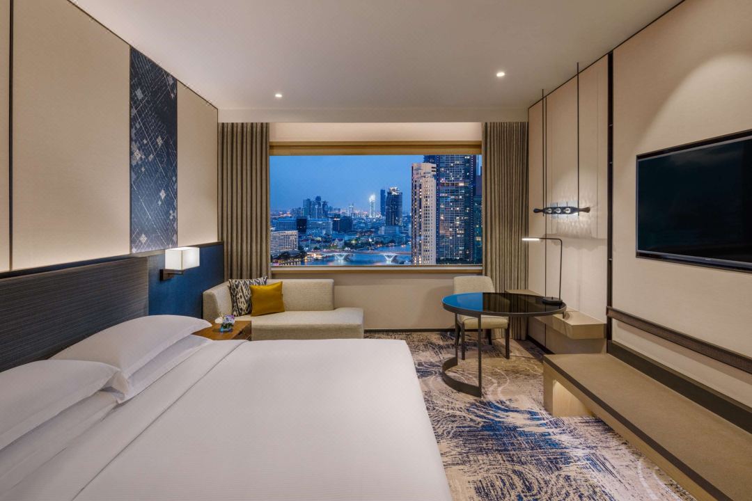 Hilton Millennium Hotel-Daviana Group