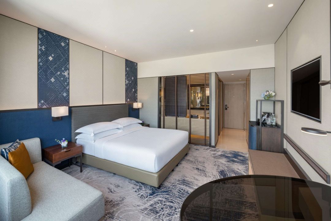 Hilton Millennium Hotel-Daviana Group