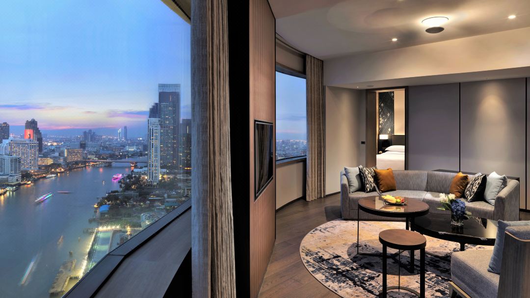 Hilton Millennium Hotel-Daviana Group
