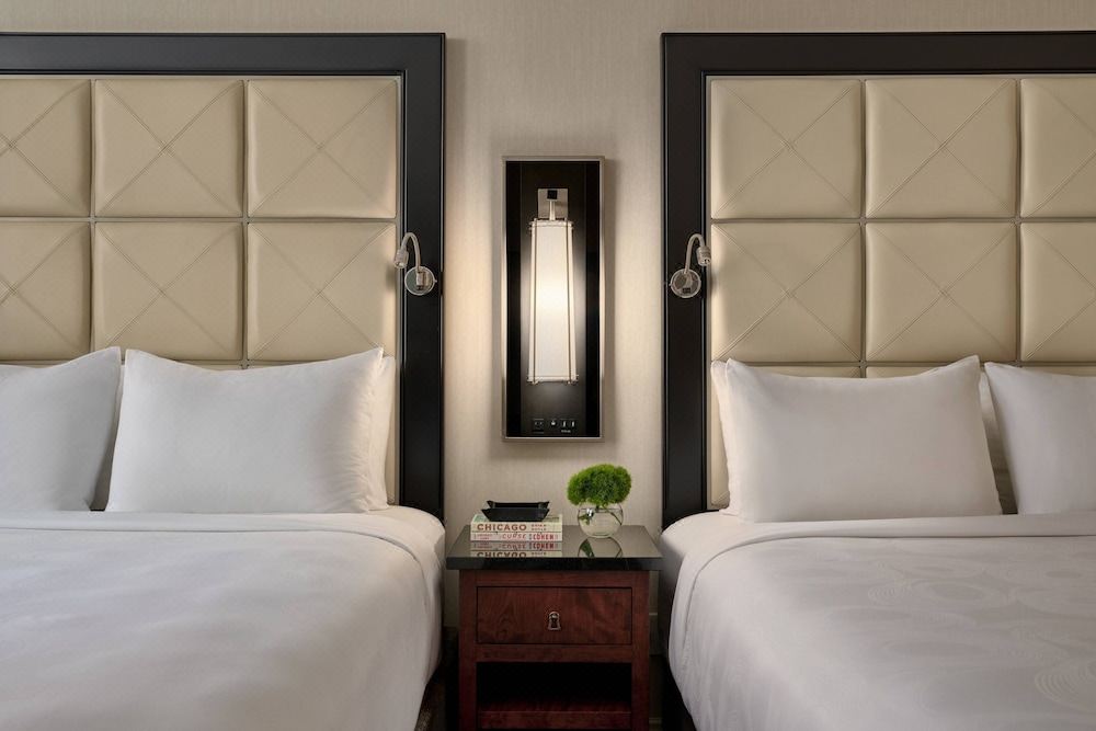 JW Marriott Chicago-Daviana Group JW Marriott Chicago-Daviana Group