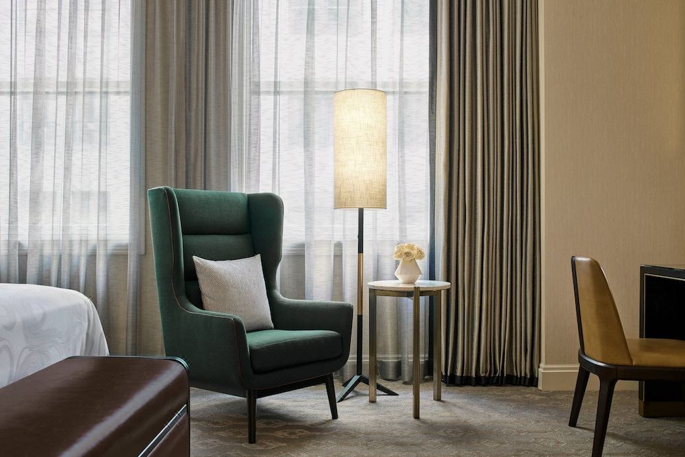 JW Marriott Chicago-Daviana Group JW Marriott Chicago-Daviana Group