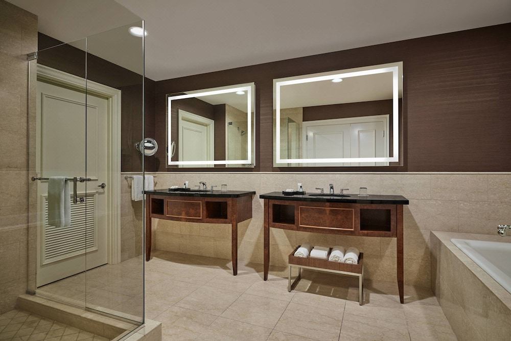 JW Marriott Chicago-Daviana Group JW Marriott Chicago-Daviana Group