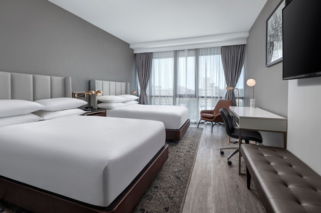Four Points by Sheraton Flushing-Daviana Group Four Points by Sheraton Flushing-Daviana Group