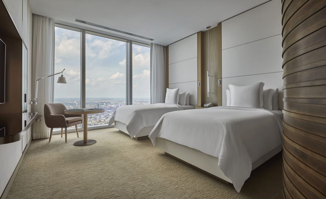 Four Seasons Hotel Philadelphia at Comcast Center-Daviana Group