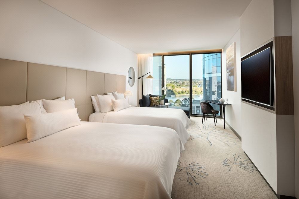 The Westin Brisbane-Daviana Group The Westin Brisbane-Daviana Group