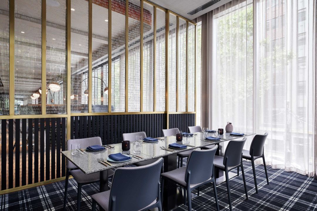 W Melbourne-Daviana Group W Melbourne-Daviana Group
