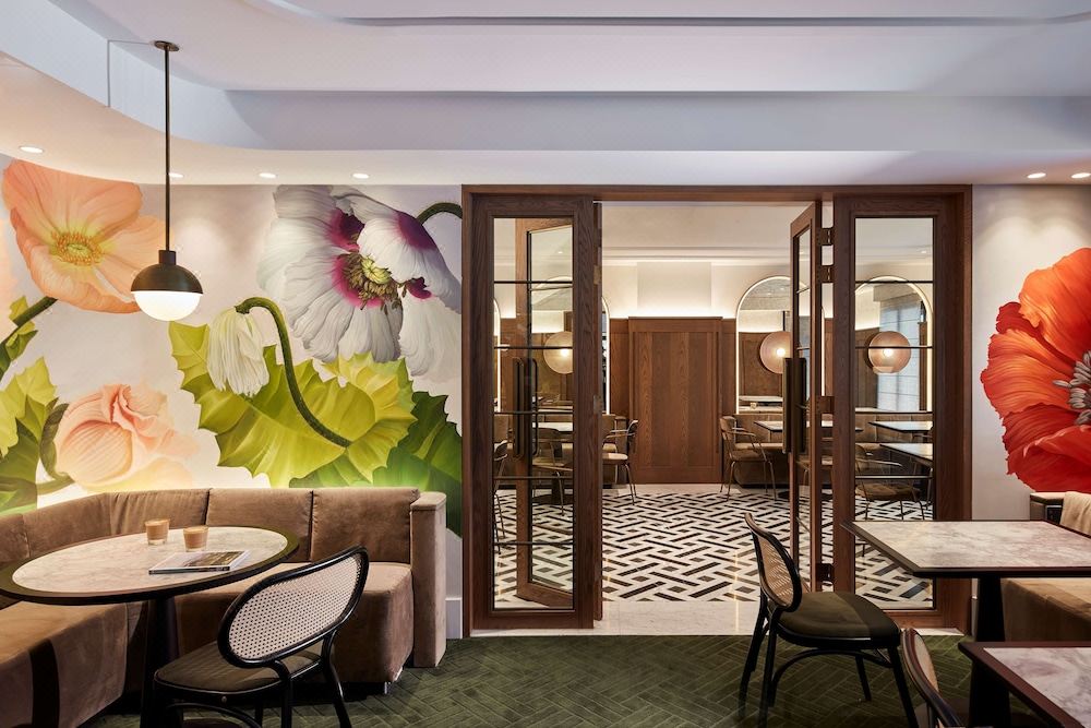 Hilton Melbourne Little Queen St-Daviana Group Hilton Melbourne Little Queen St-Daviana Group