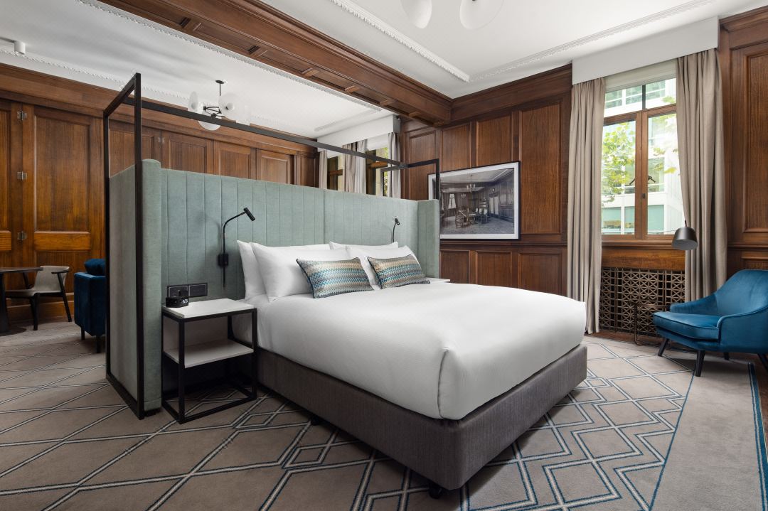 Hilton Melbourne Little Queen St-Daviana Group Hilton Melbourne Little Queen St-Daviana Group