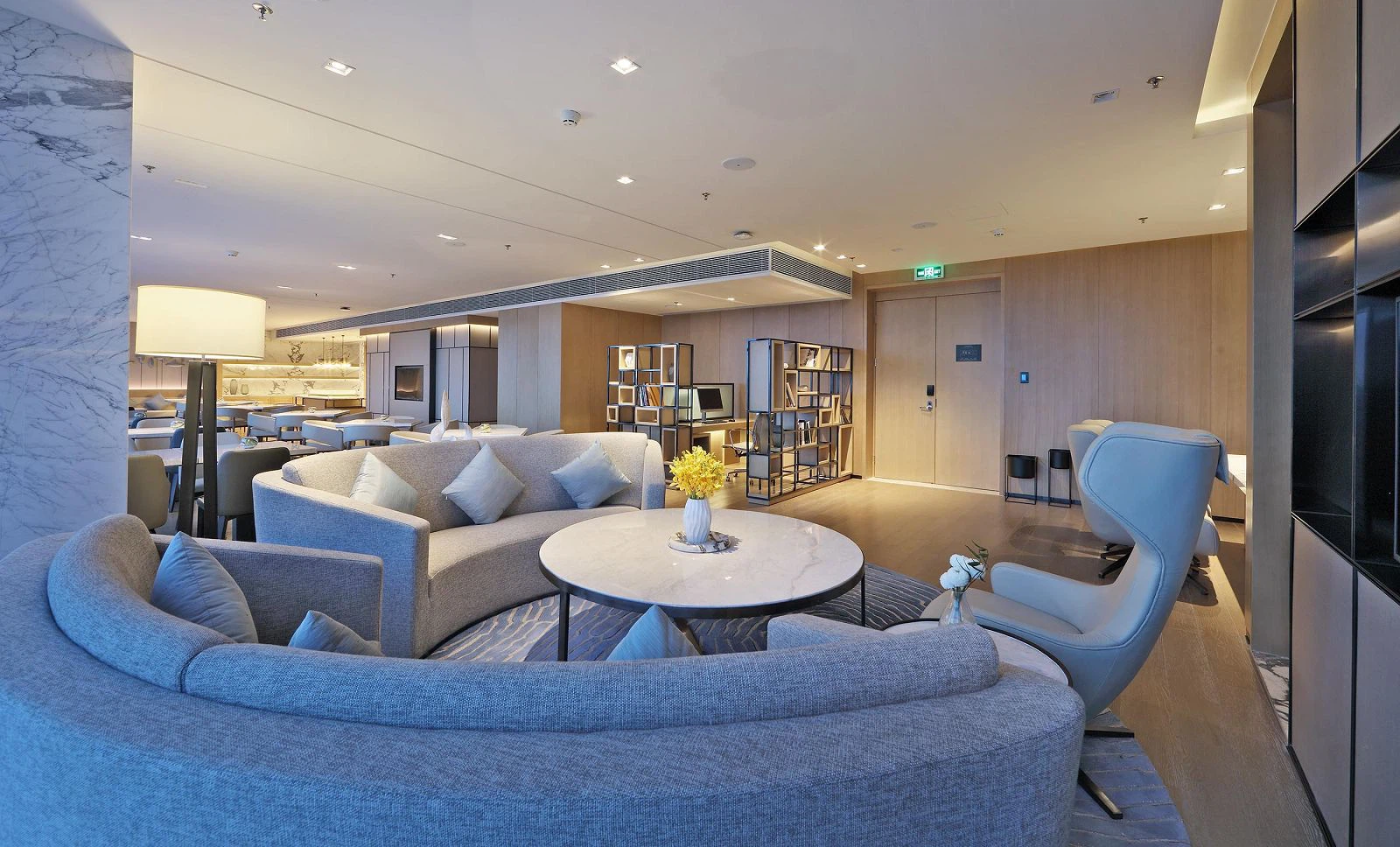 Courtyard Hotel-Daviana Group Courtyard Hotel-Daviana Group