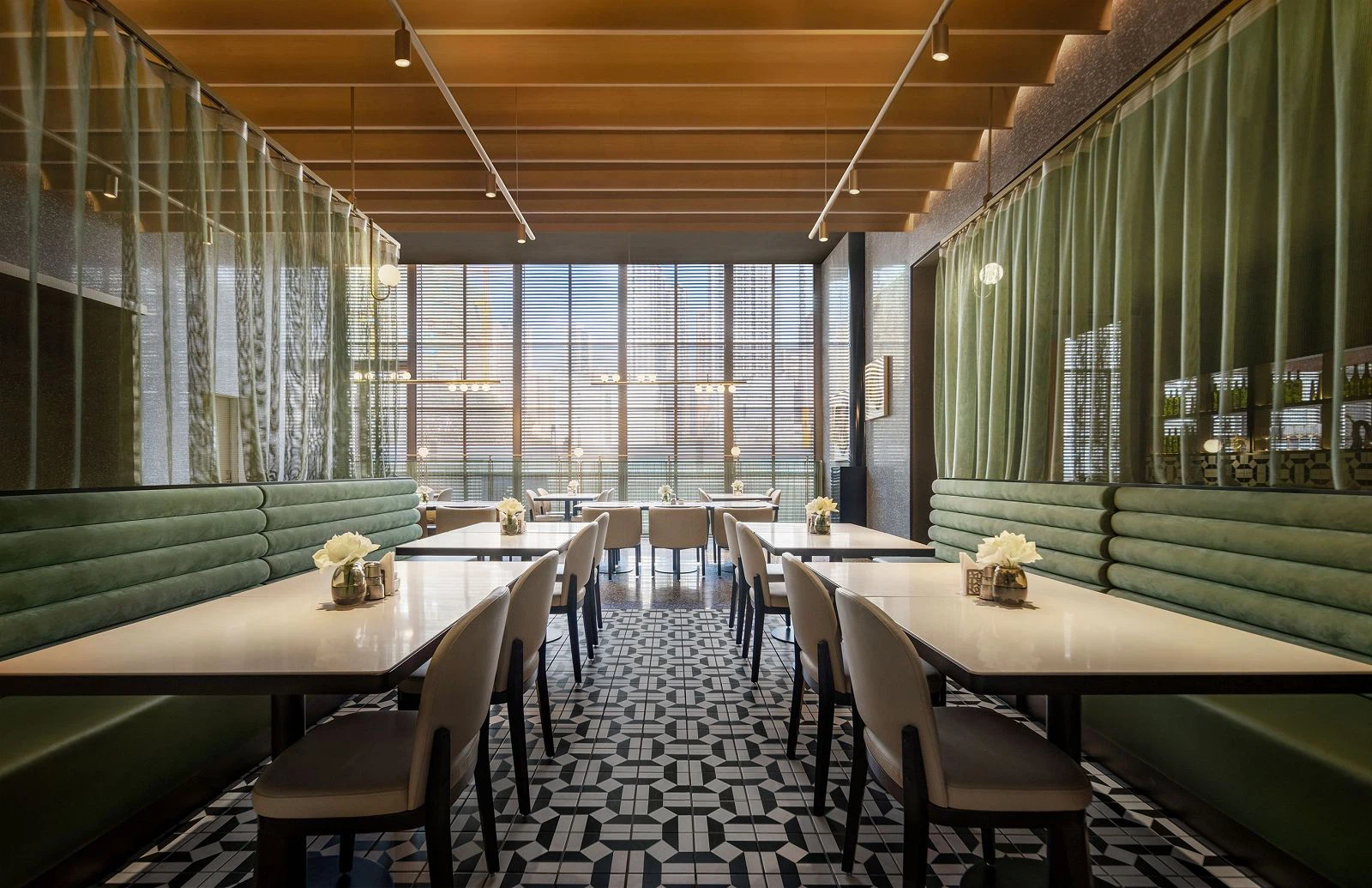 Hampton By Hilton-Daviana Group
