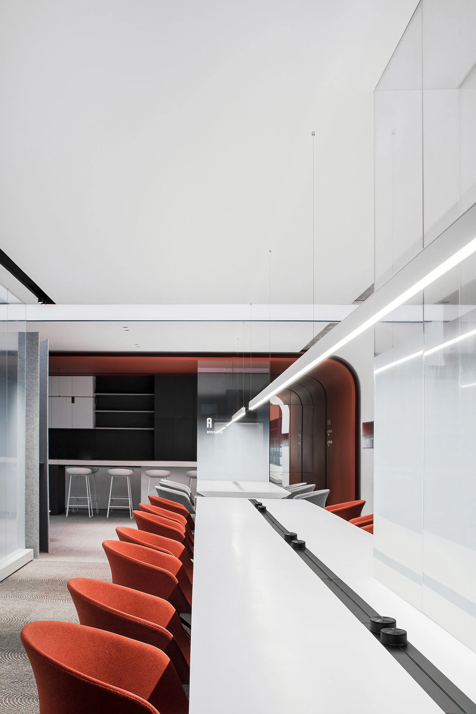 POLY VOLY Office-Daviana Group POLY VOLY Office-Daviana Group