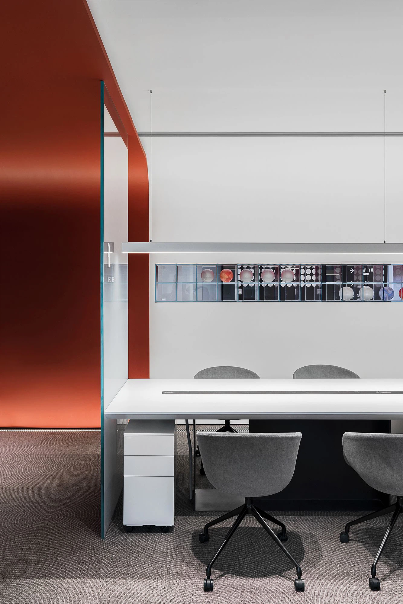 POLY VOLY Office-Daviana Group POLY VOLY Office-Daviana Group