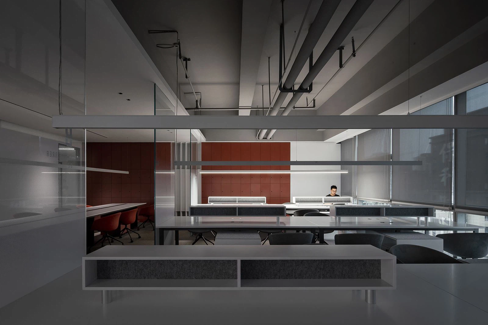 POLY VOLY Office-Daviana Group POLY VOLY Office-Daviana Group