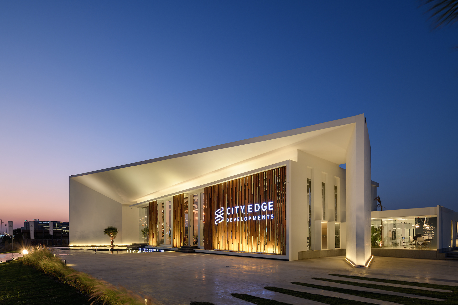City Edge Sales Office-Daviana Group City Edge Sales Office-Daviana Group