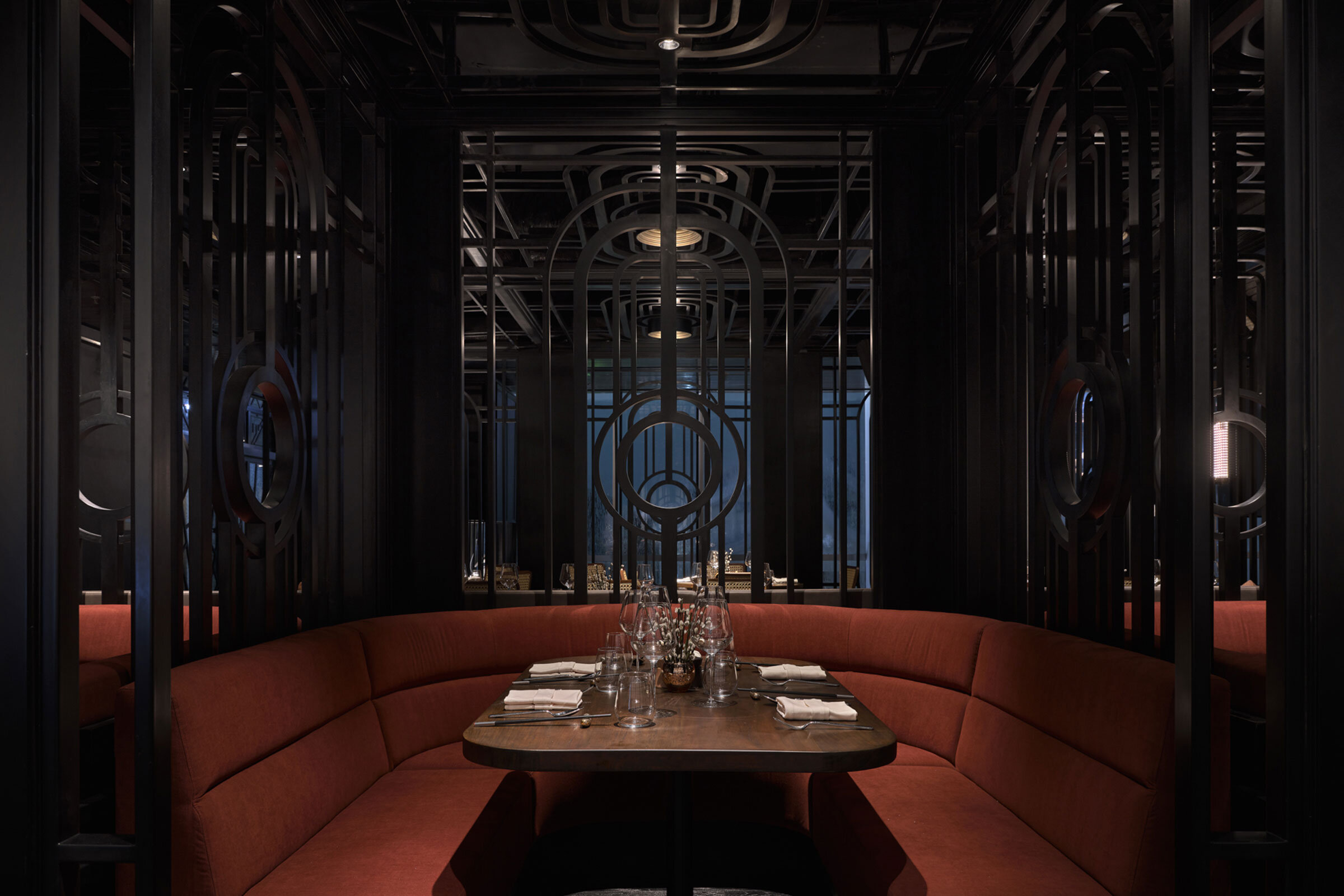 Swissôtel Jakarta Restaurant-Daviana Group Swissôtel Jakarta Restaurant-Daviana Group