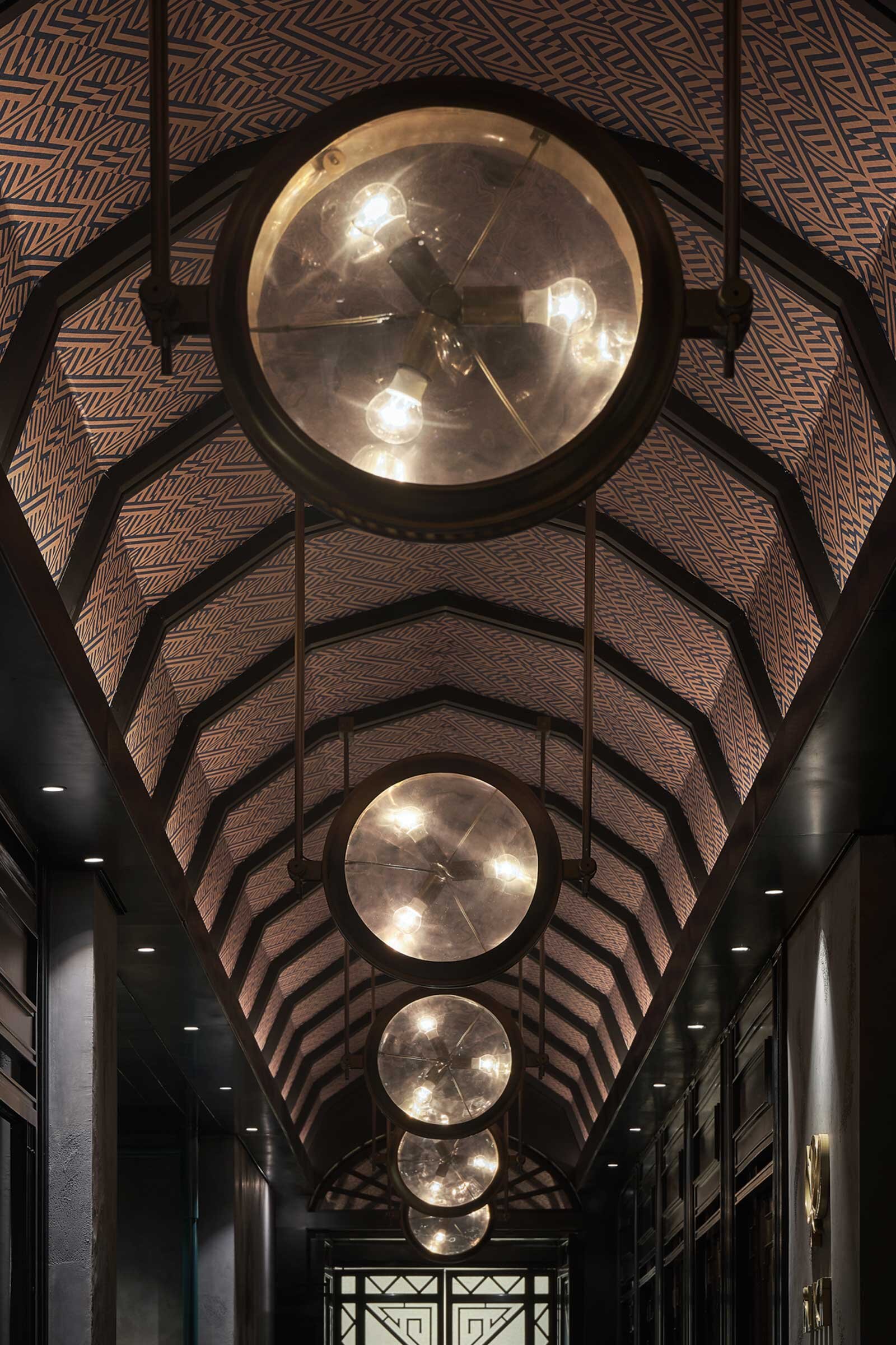 Swissôtel Jakarta Restaurant-Daviana Group Swissôtel Jakarta Restaurant-Daviana Group