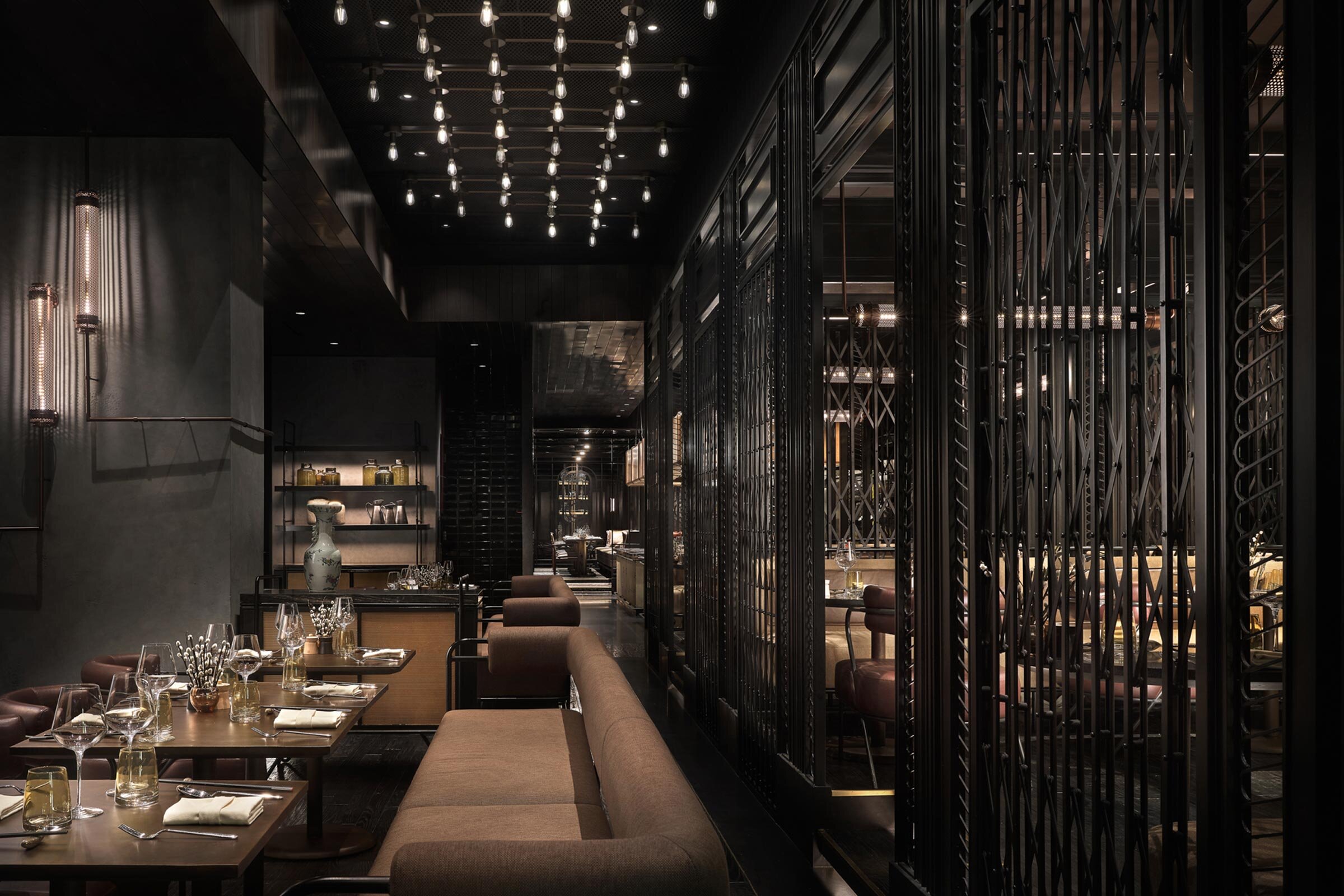 Swissôtel Jakarta Restaurant-Daviana Group Swissôtel Jakarta Restaurant-Daviana Group