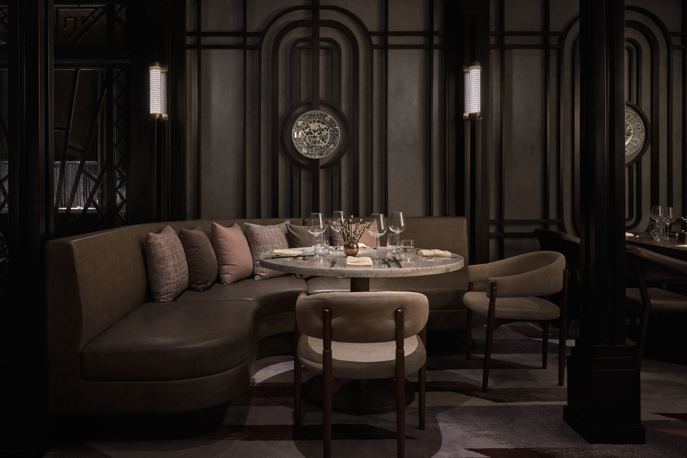Swissôtel Jakarta Restaurant-Daviana Group Swissôtel Jakarta Restaurant-Daviana Group