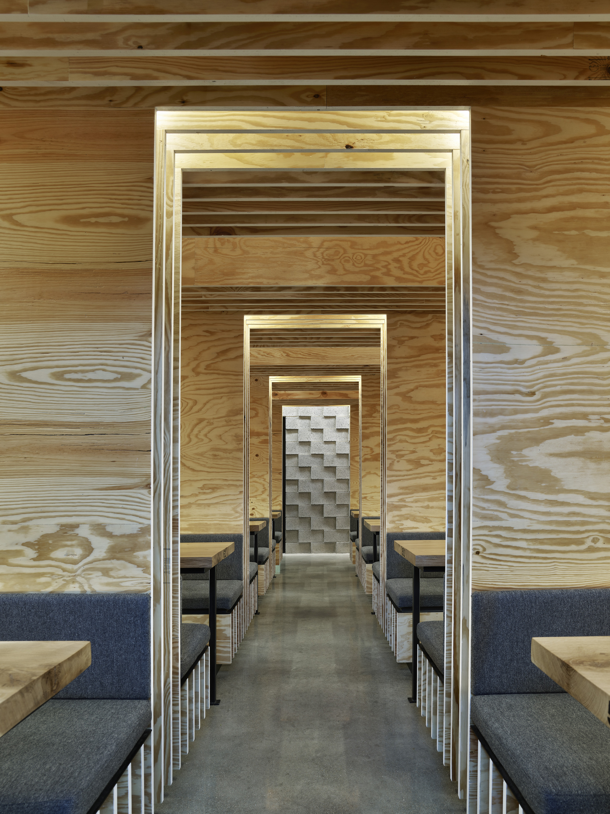 CO-OP Ramen Restaurant-Daviana Group CO-OP Ramen Restaurant-Daviana Group