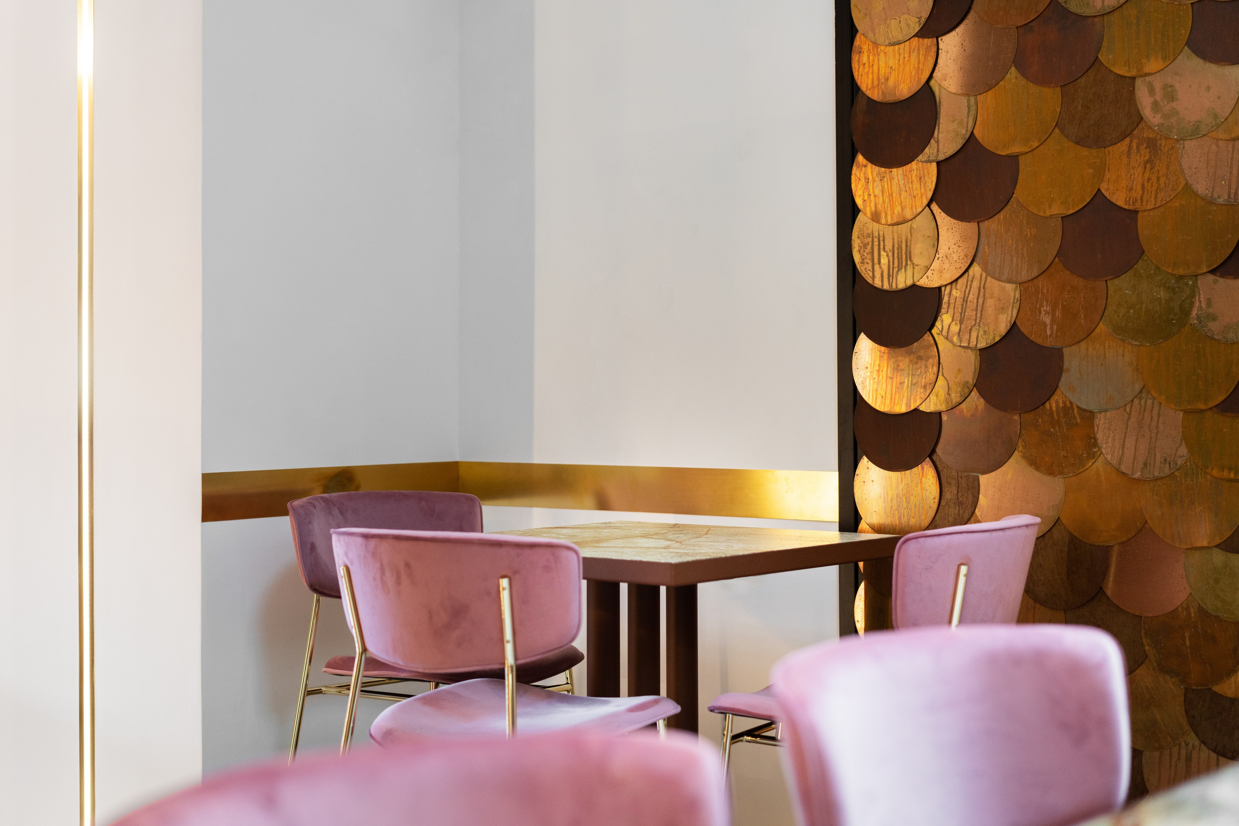 Crudo Sushibar-Daviana Group