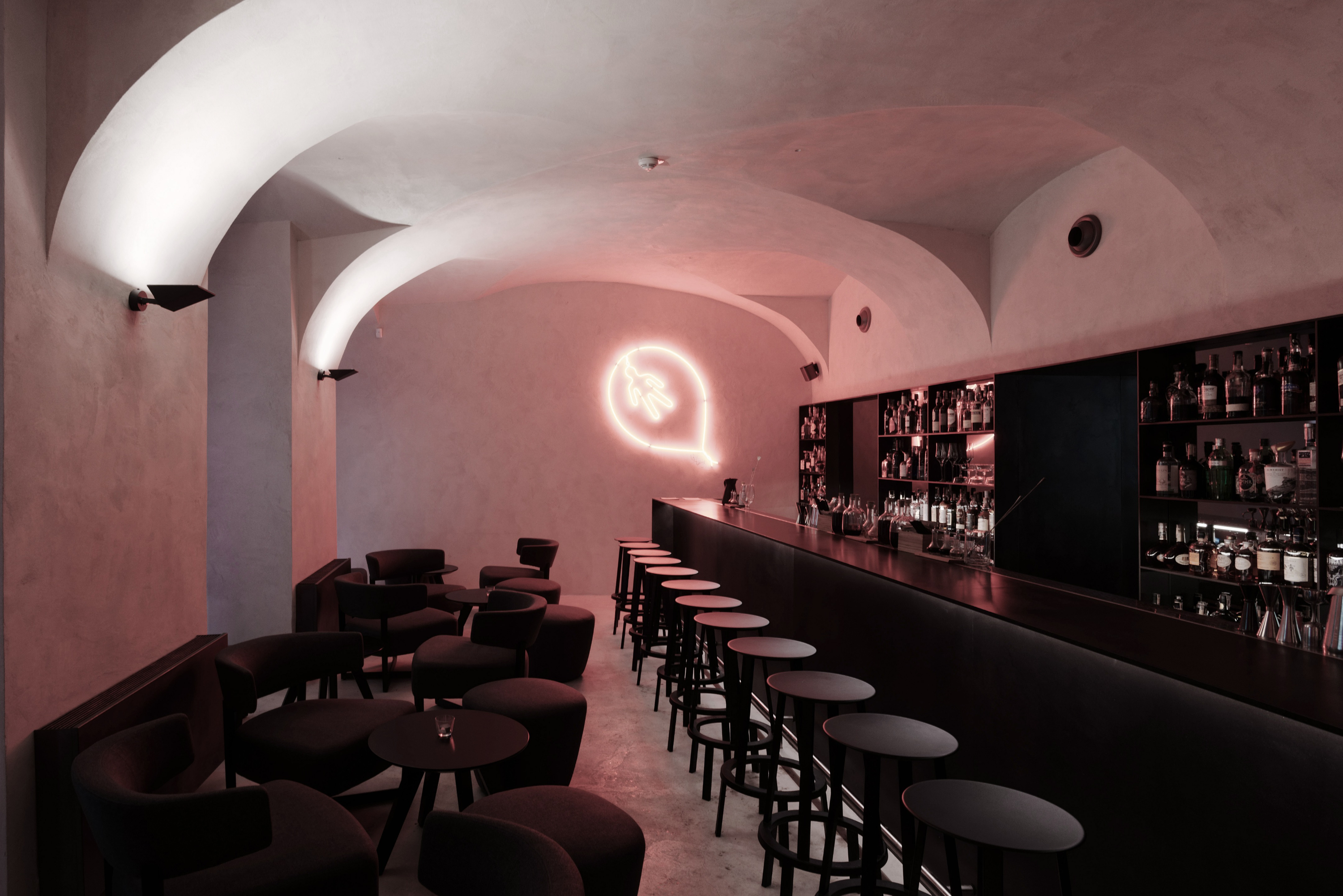 Fach Restaurant-Daviana Group