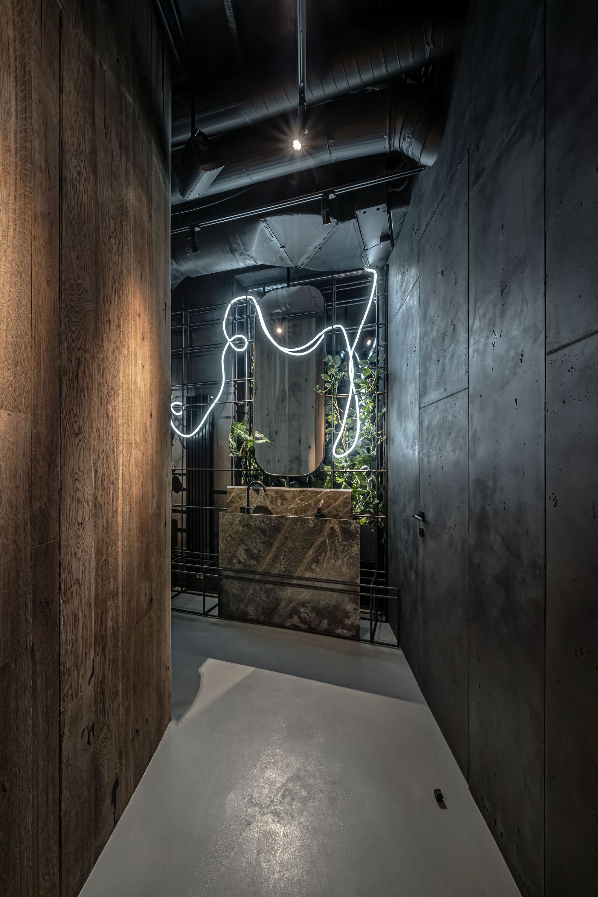 Par Bar 3 Restaurant-Daviana Group