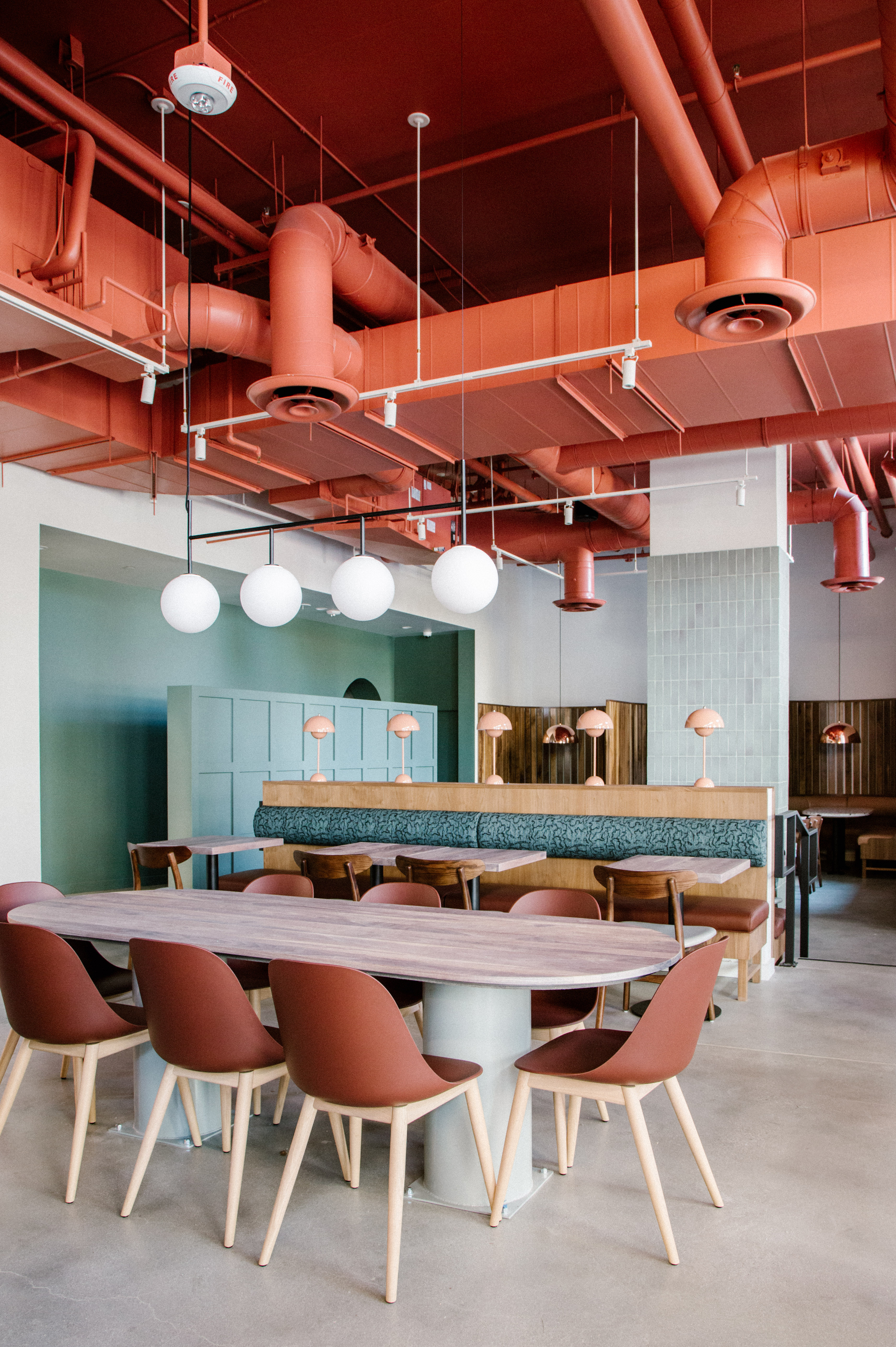 Salted Pig Restaurant-Daviana Group Salted Pig Restaurant-Daviana Group
