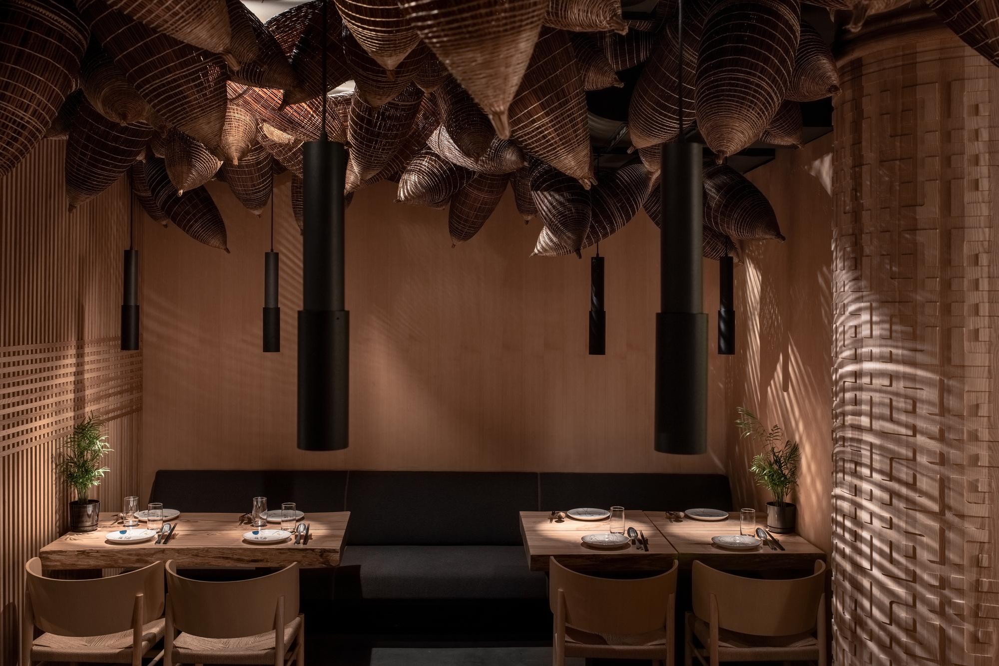 Spicy No Spicy restaurant-Daviana Group Spicy No Spicy restaurant-Daviana Group