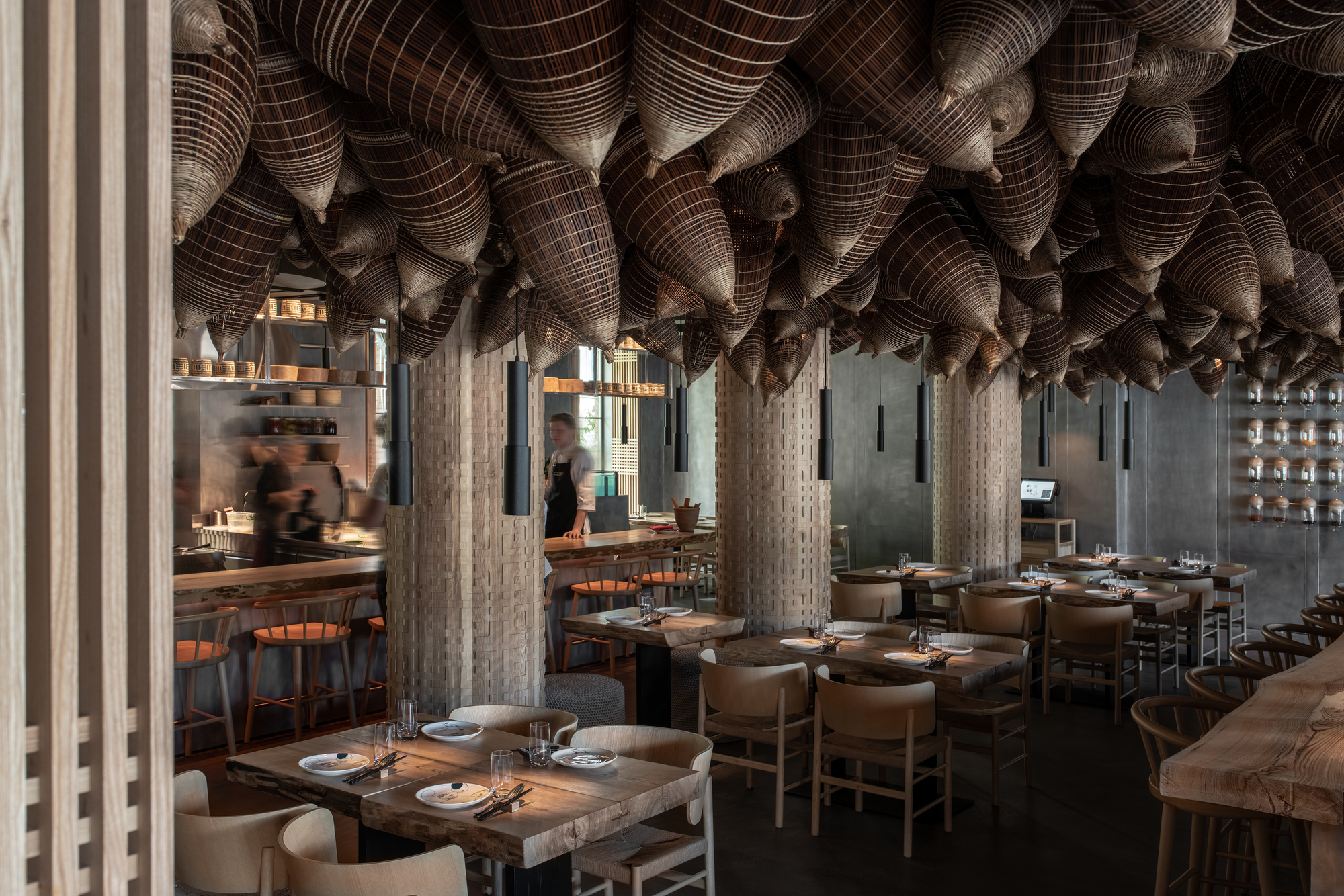 Spicy No Spicy restaurant-Daviana Group Spicy No Spicy restaurant-Daviana Group