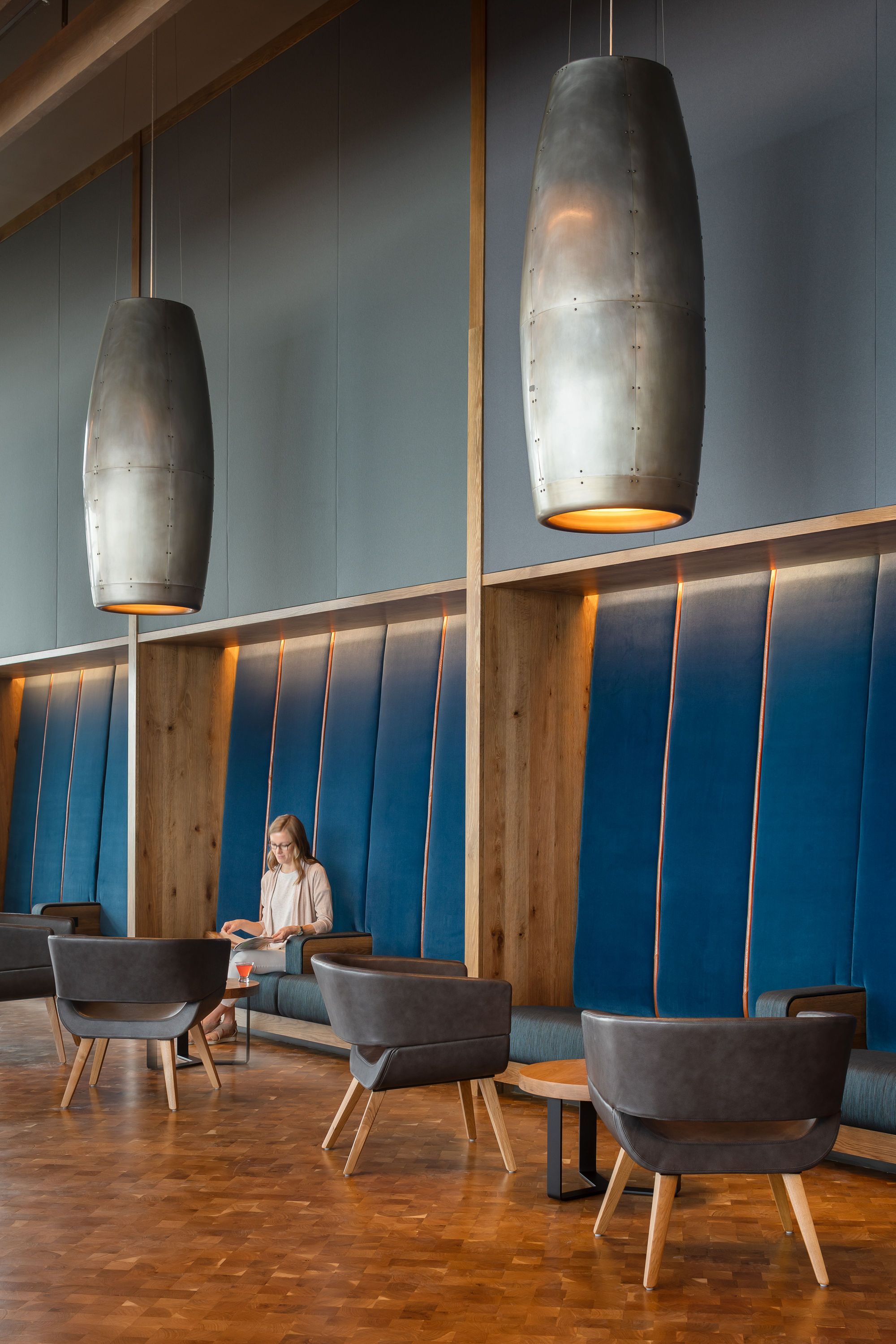 flagship lounge of Alaska Airlines-Daviana Group flagship lounge of Alaska Airlines-Daviana Group