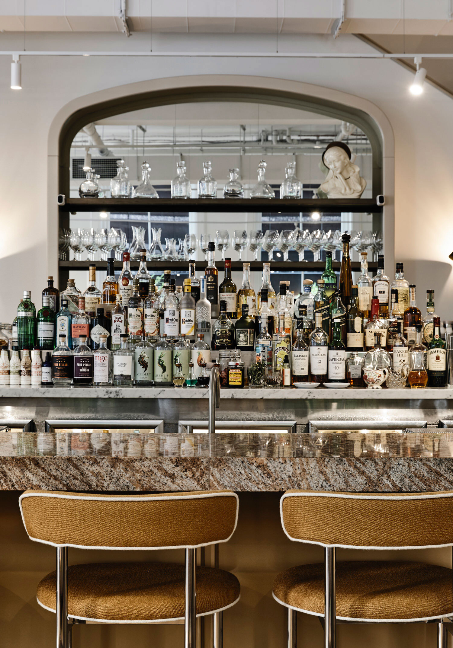 HAZEL Restaurant-Daviana Group