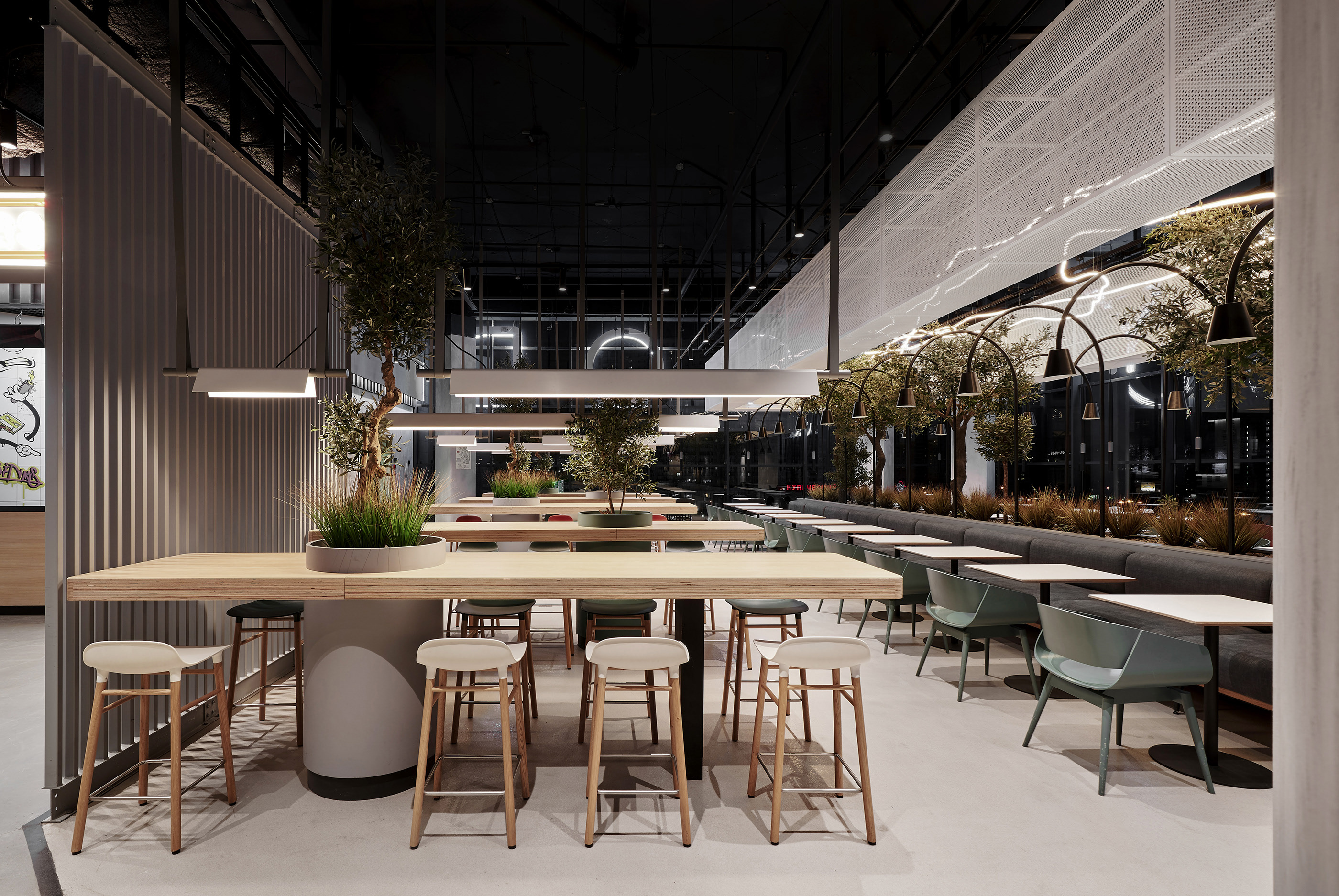 City Food-Daviana Group