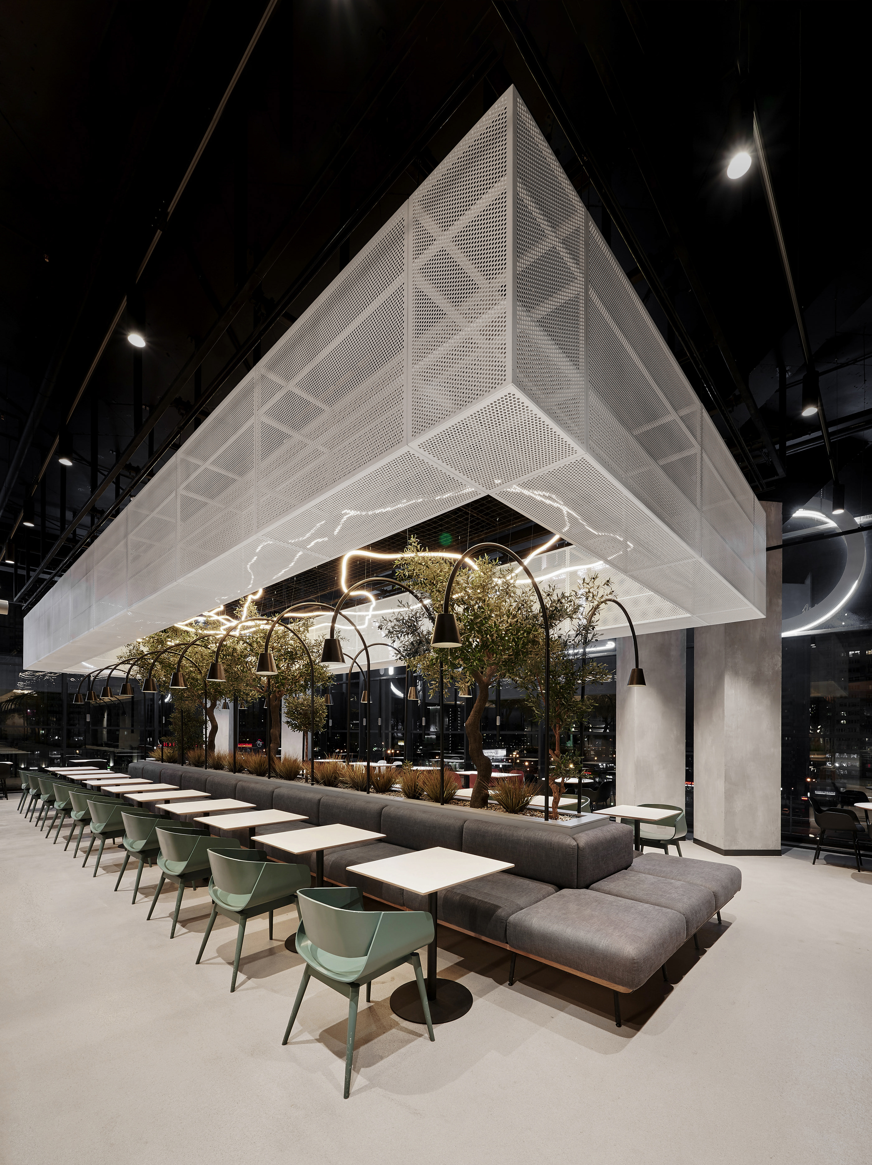 City Food-Daviana Group