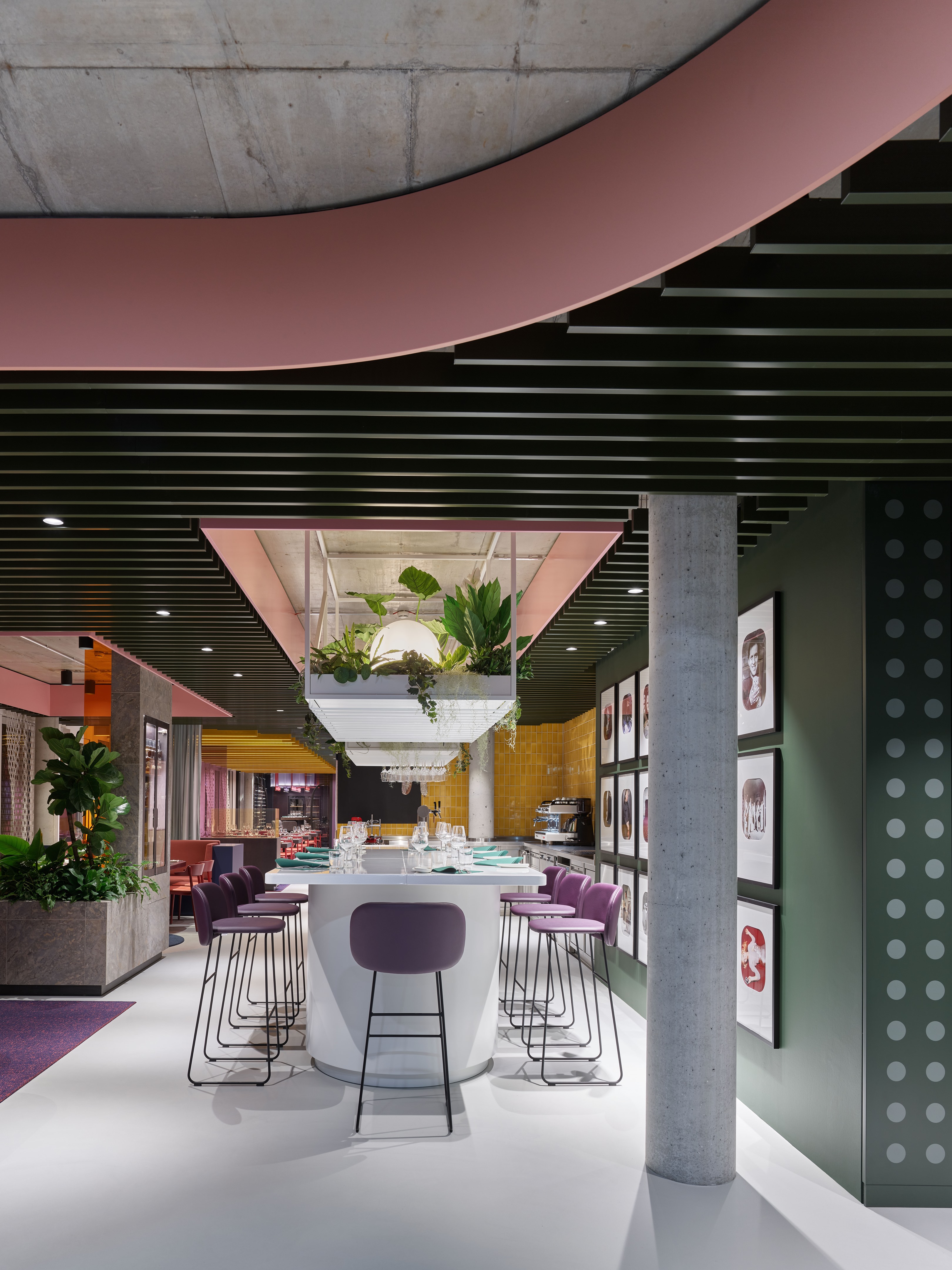La Visione Restaurant-Daviana Group La Visione Restaurant-Daviana Group