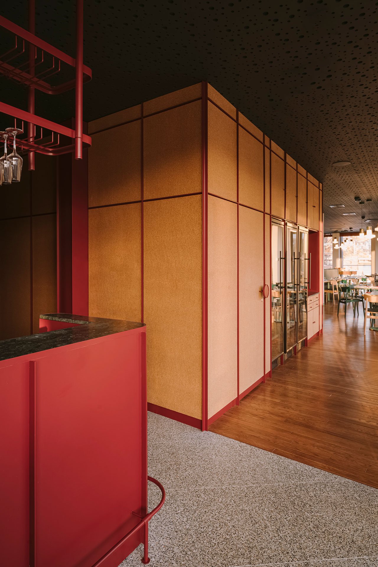 Martim Restaurant-Daviana Group