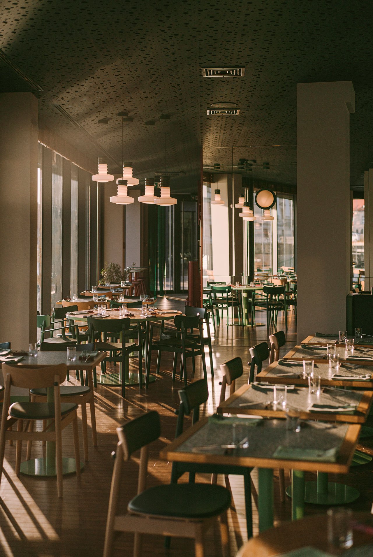 Martim Restaurant-Daviana Group