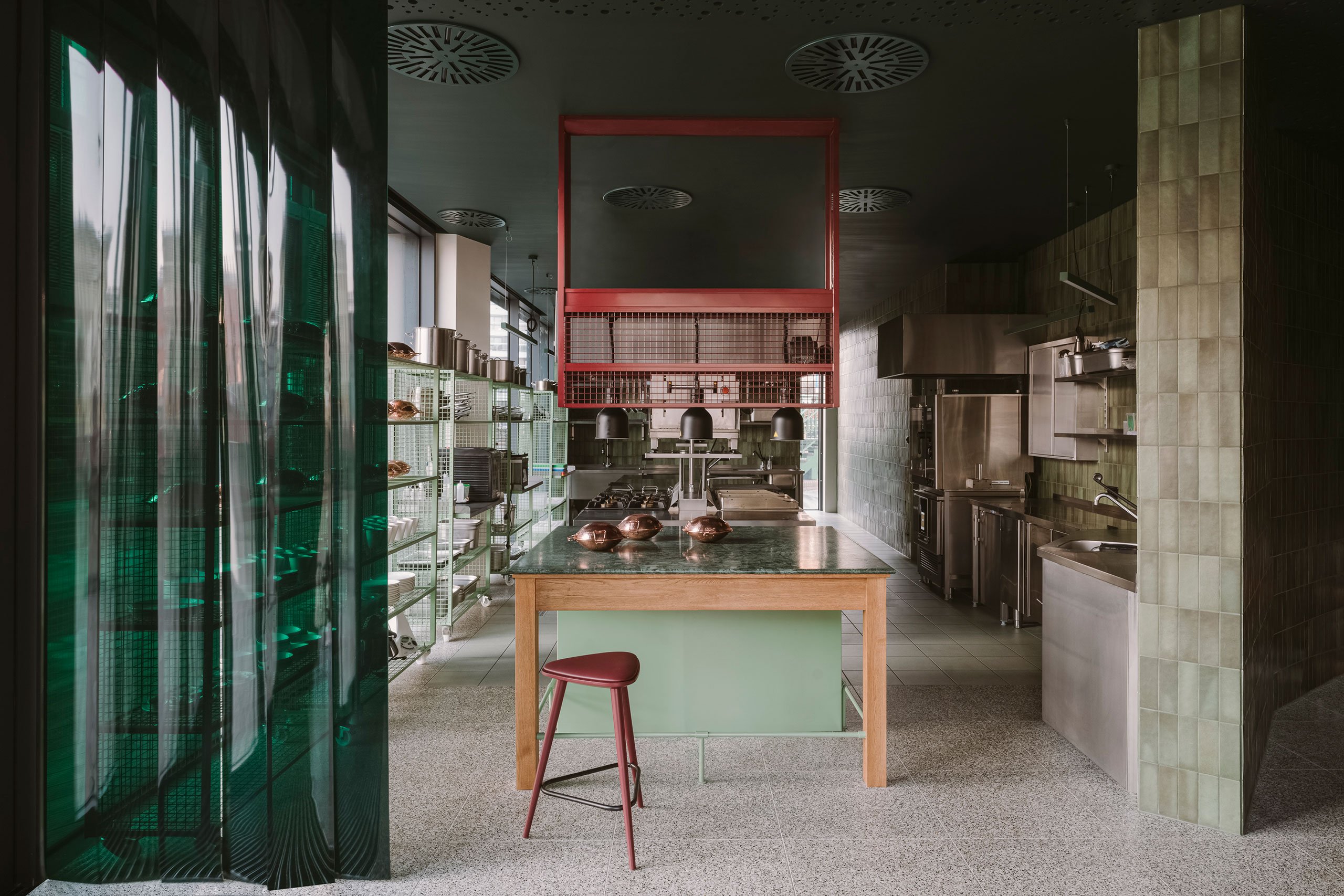 Martim Restaurant-Daviana Group