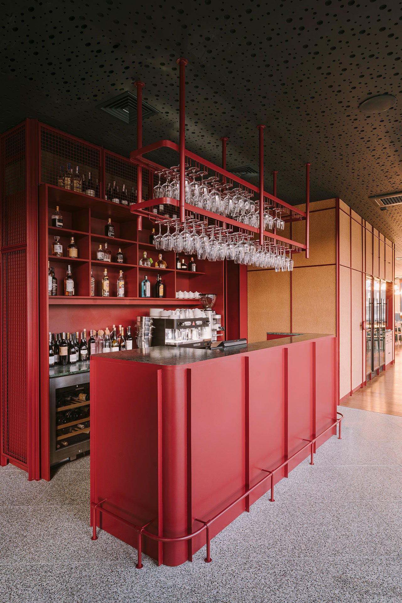 Martim Restaurant-Daviana Group